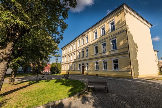 Náměstí 25. března Náměstí 25. března